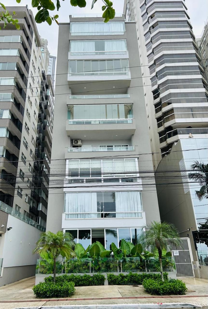 Avenida Atlantica, Beira Mar, Pe Na Areia Appartement Balneário Camboriú Buitenkant foto
